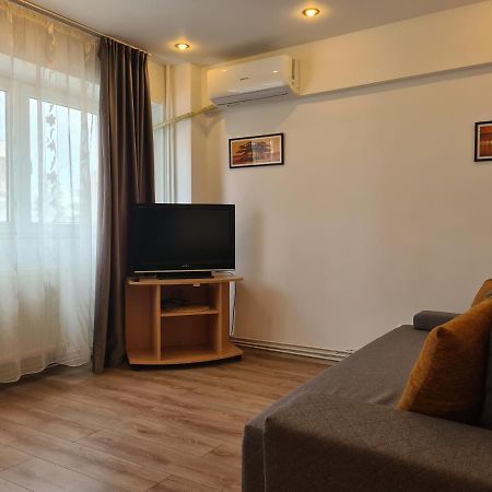 Apartament Anna Apartment Targoviste Luaran gambar